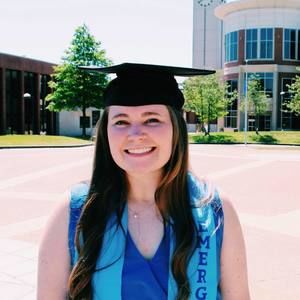 Meet your Posher, Caroline